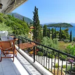 Korakias Skorpidi Apartman *
