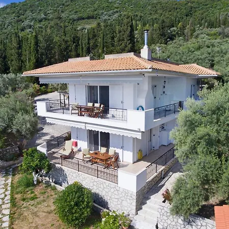 Apartament Korakias Skorpidi Yénion