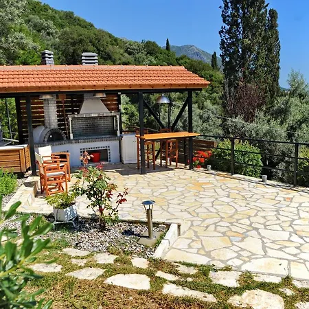 Korakias Skorpidi * Yénion