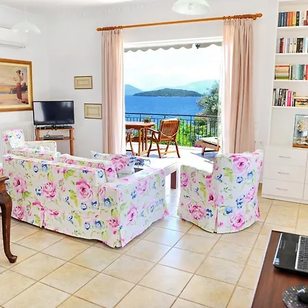 Korakias Skorpidi Geni (Lefkada)